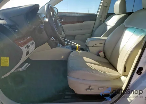 2011 Subaru Outback 2.5I Limited z USA, uszkodzony, nr VIN 4S4BRCKC2B3369799